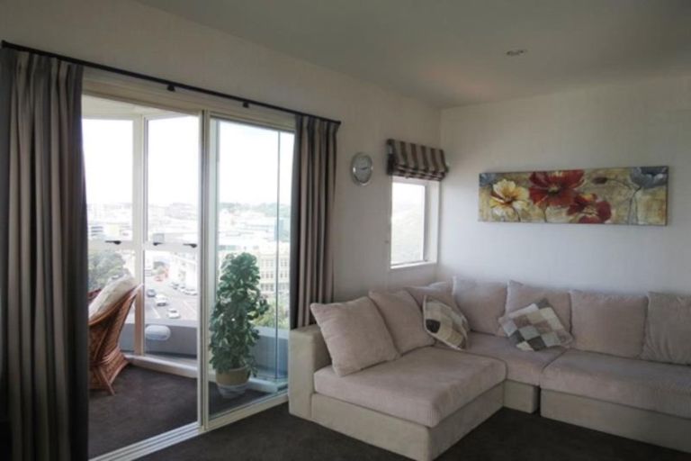 Photo of property in 5/120 Saint Aubyn Street, New Plymouth, 4310