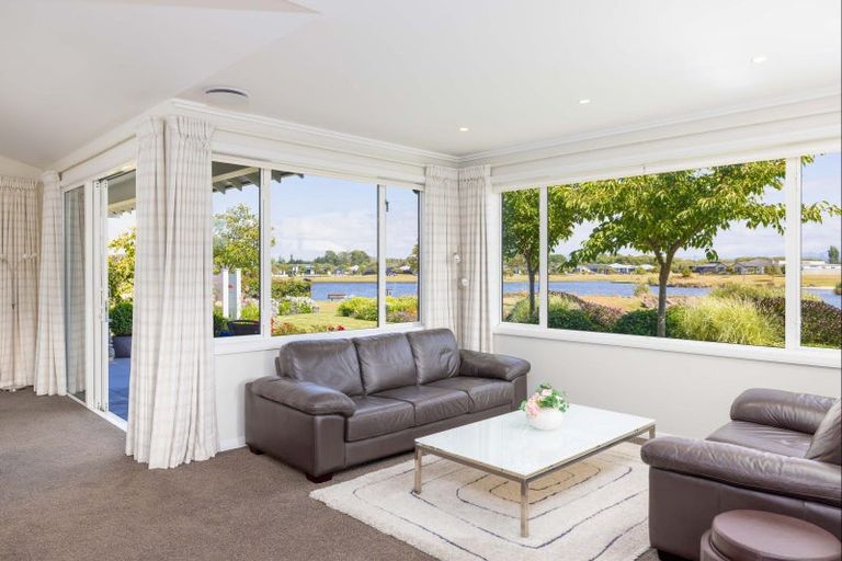 Photo of property in 61 The Esplanade, Pegasus, 7612