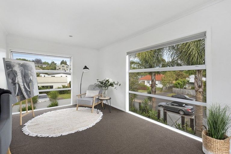 Photo of property in 60 Banbury Crescent, Fairfield, Hamilton, 3214