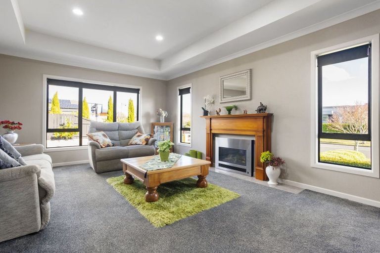 Photo of property in 2 Brancaster Place, Cambridge, 3434