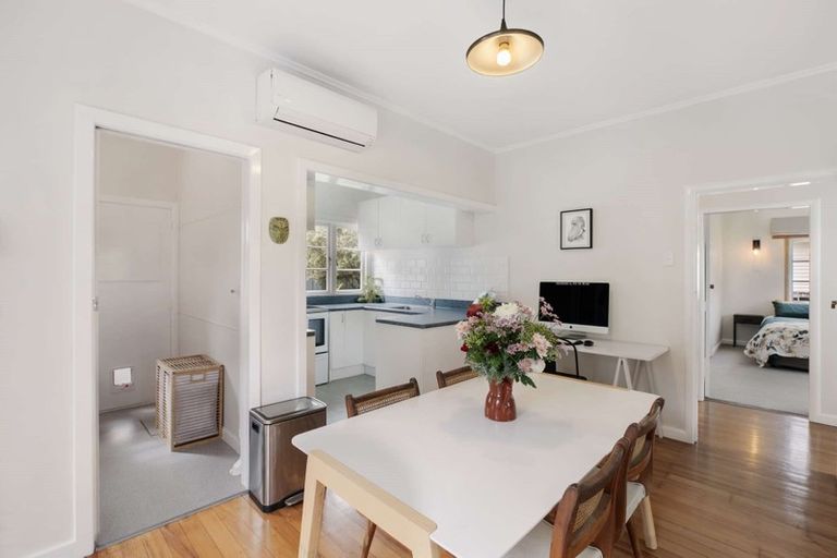 Photo of property in 18 Tui Avenue, Forest Lake, Hamilton, 3200