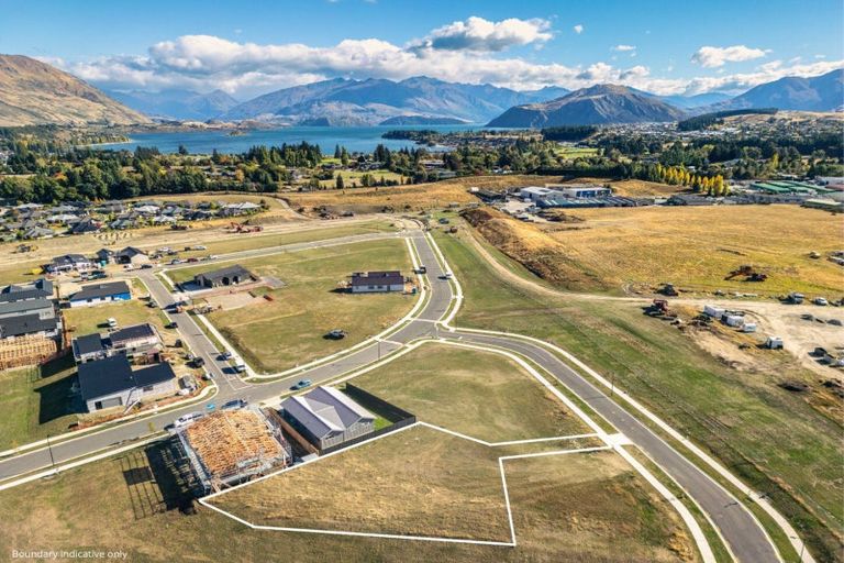Photo of property in 13 Simpson Crescent, Wanaka, 9305
