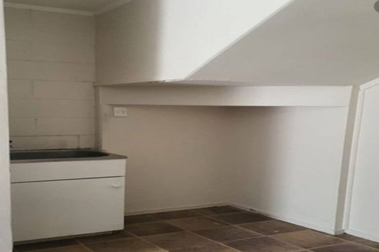 Photo of property in Whitehall Flats, 6/35 Malfroy Road, Victoria, Rotorua, 3010