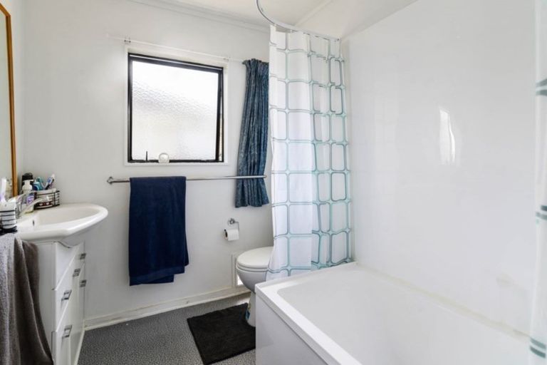 Photo of property in 11 Harold Crescent, Fordlands, Rotorua, 3015