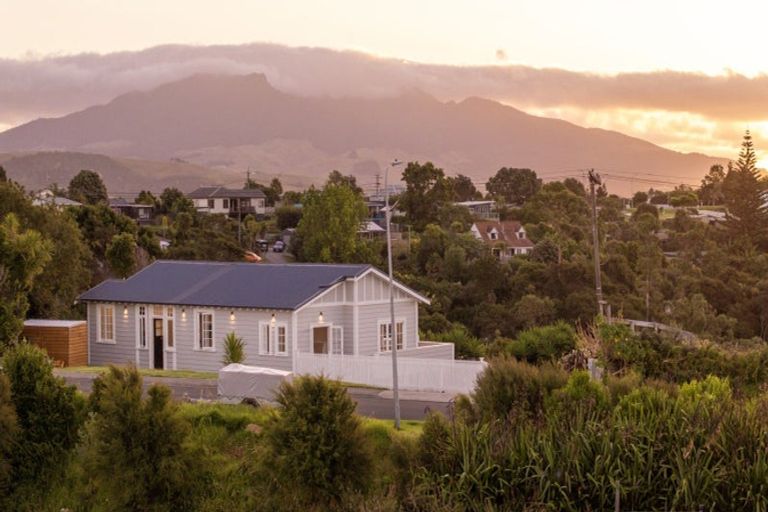 Photo of property in 12a Primrose Street, Raglan, 3225