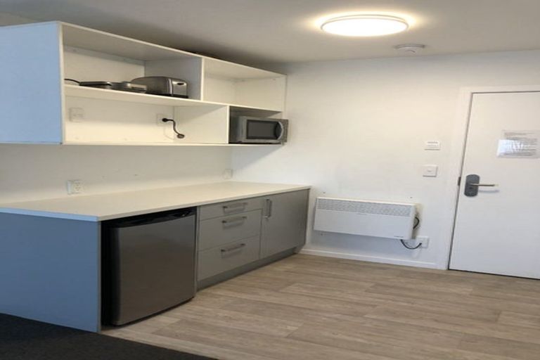 Photo of property in 2/42a Carruth Road, Papatoetoe, Auckland, 2025