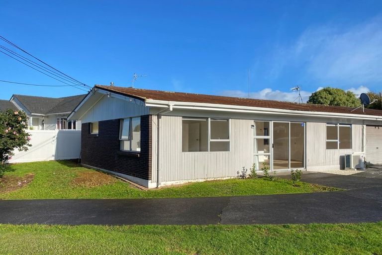 Photo of property in 1/18 Frances Street, Manurewa, Auckland, 2102