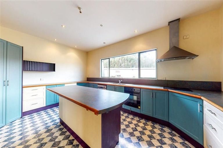 Photo of property in 12 Commerce Crescent, Waitangirua, Porirua, 5024