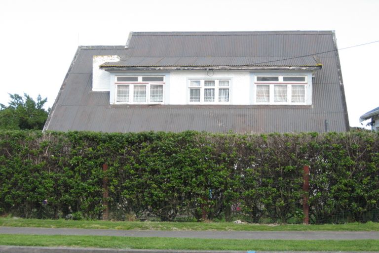 Photo of property in 49 Karaka Street, Castlecliff, Whanganui, 4501