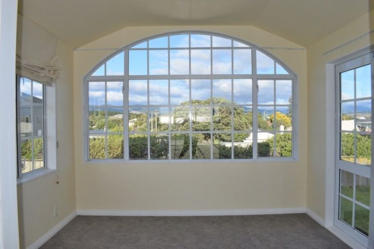 Photo of property in 68 Marine Parade, Otaki Beach, Otaki, 5512