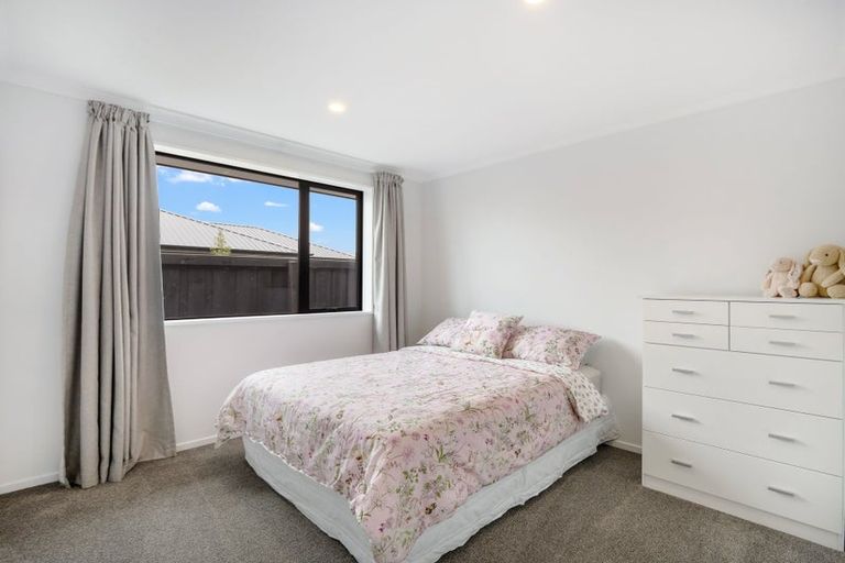 Photo of property in 25 Henshaw Street, Woodend, 7610