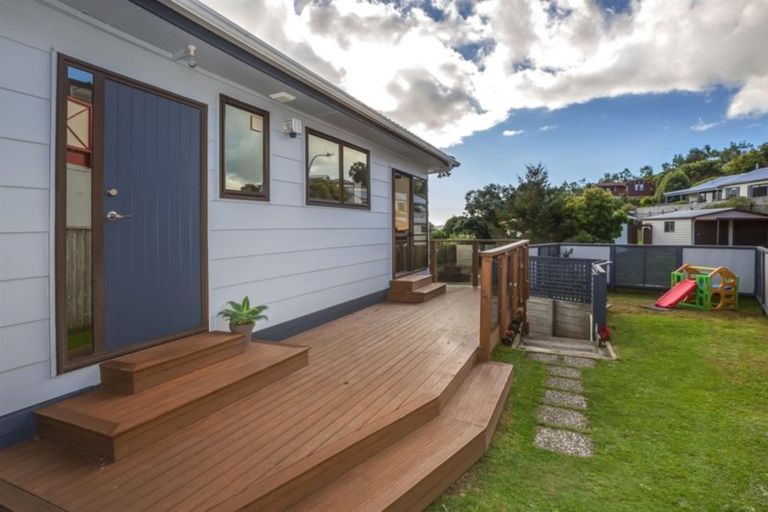 Photo of property in 19 Staysail Place, Whitby, Porirua, 5024