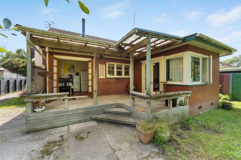 Photo of property in 172 Cook Street, West End, Palmerston North, 4410