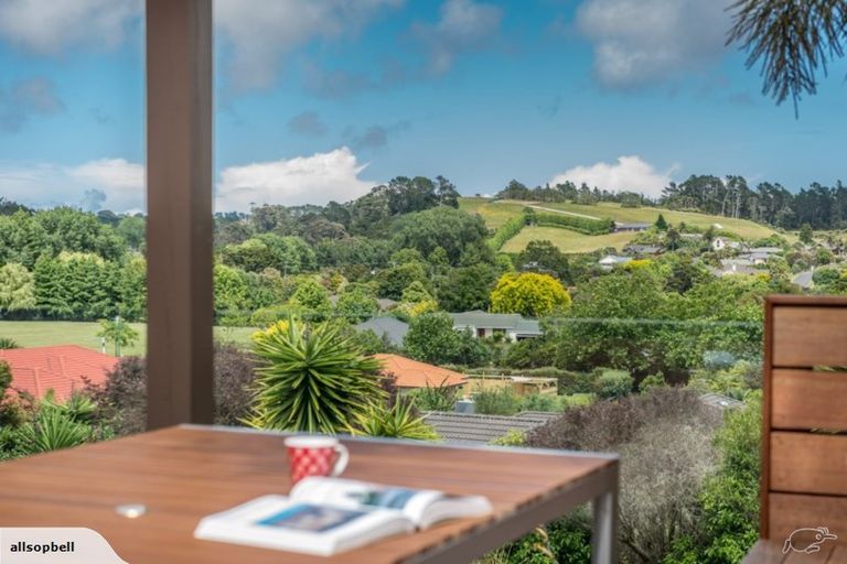 Photo of property in 49 Freshfields Road, Waimauku, 0812