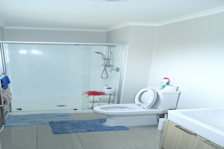 Photo of property in 9 Hirimate Place, Flat Bush, Auckland, 2019