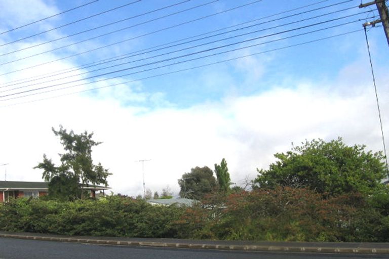 Photo of property in 1/184 Coronation Road, Hillcrest, Auckland, 0627