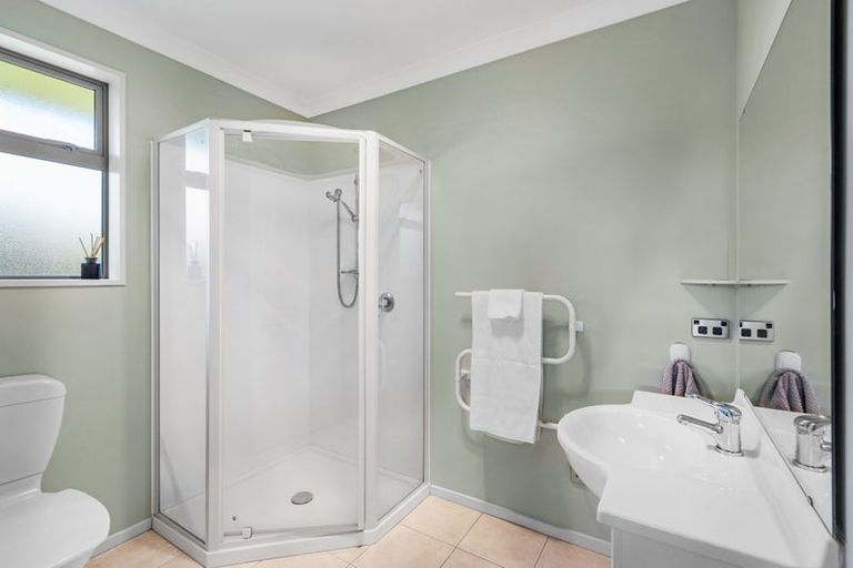 Photo of property in 7 Shield Place, Halswell, Christchurch, 8025