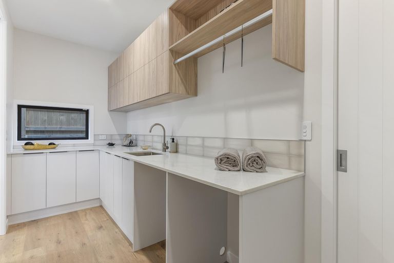 Photo of property in 37 Elliot Street, Howick, Auckland, 2014