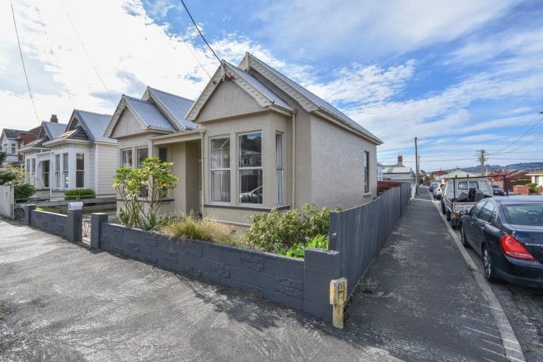 Photo of property in 103 Fitzroy Street, Forbury, Dunedin, 9012
