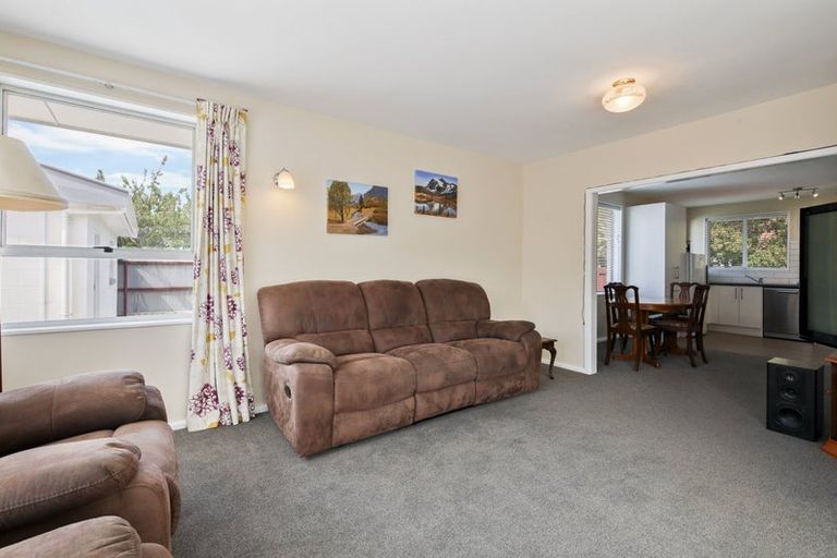 Photo of property in 76 Bush Street, Rangiora, 7400