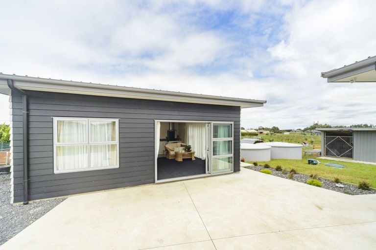Photo of property in 15 Highland View Drive, Tokomaru, Palmerston North, 4474