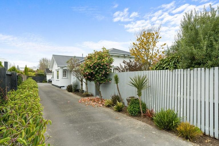 Photo of property in 15 Roa Road, Fendalton, Christchurch, 8041
