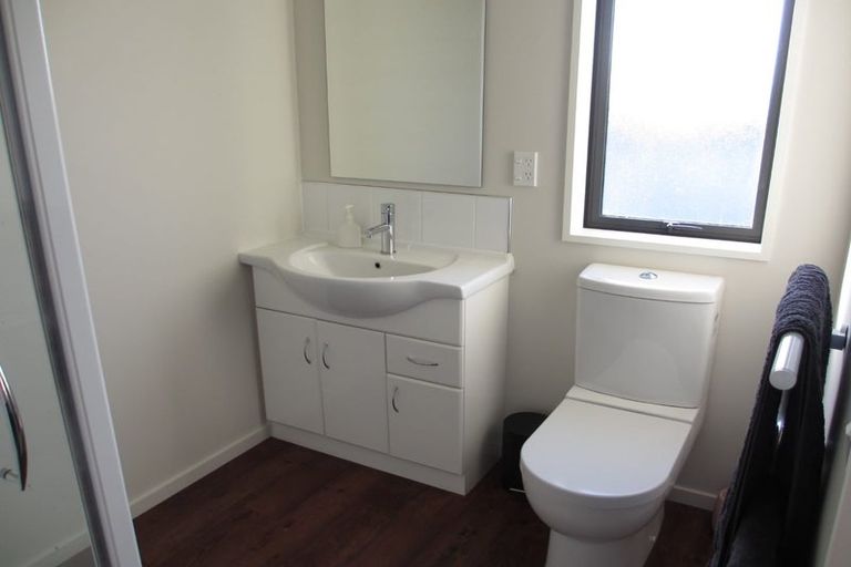 Photo of property in 3/82 Packe Street, Edgeware, Christchurch, 8013