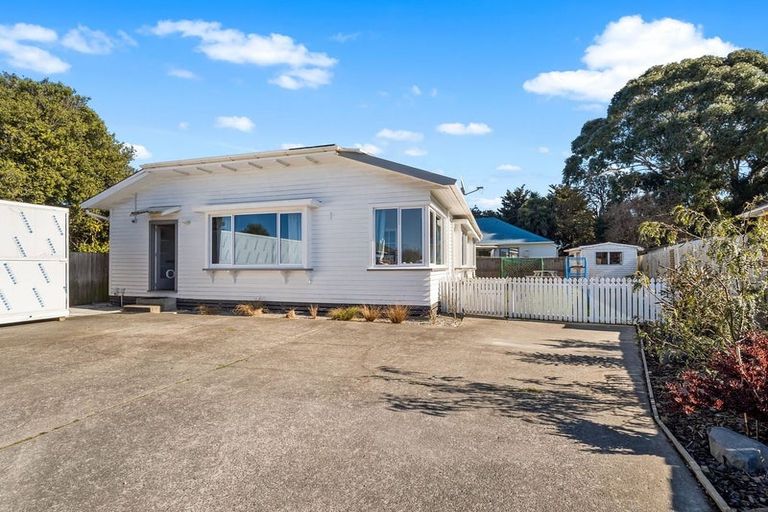 Photo of property in 9 Piko Crescent, Riccarton, Christchurch, 8041