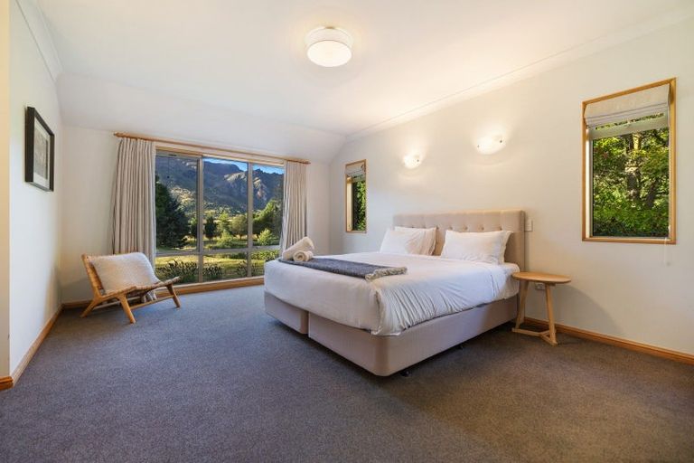 Photo of property in 49 Hunter Road, Speargrass Flat, Queenstown, 9371