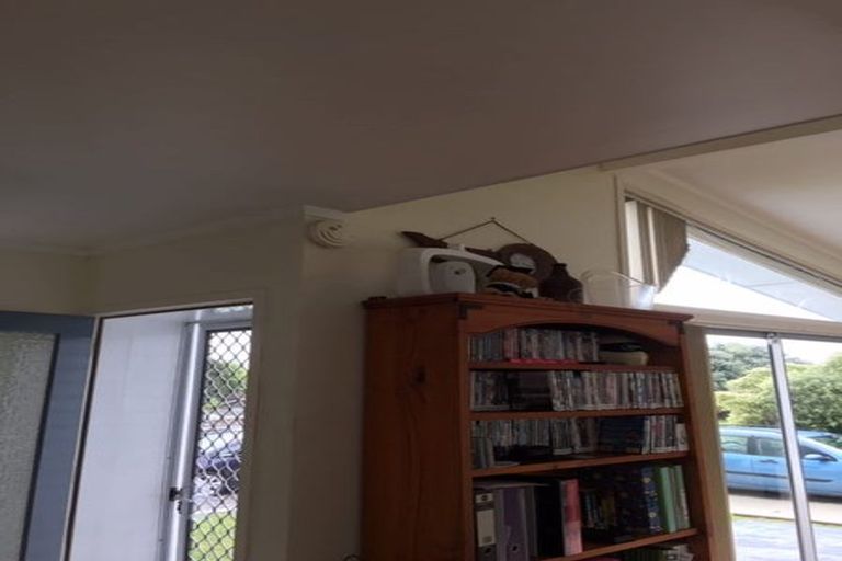 Photo of property in 300 Pakuranga Road, Pakuranga Heights, Auckland, 2010