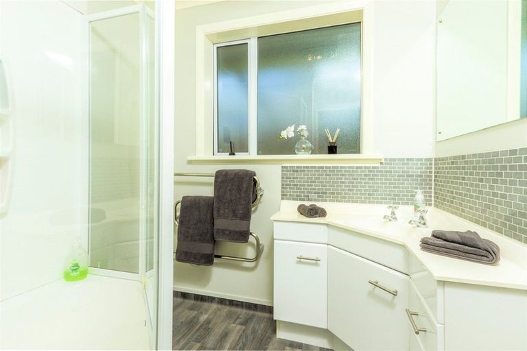 Photo of property in 12 Kauri Street, Stoke, Nelson, 7011