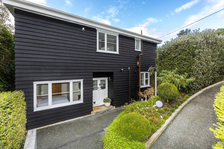 Photo of property in 73 Wyndham Road, Pinehaven, Upper Hutt, 5019