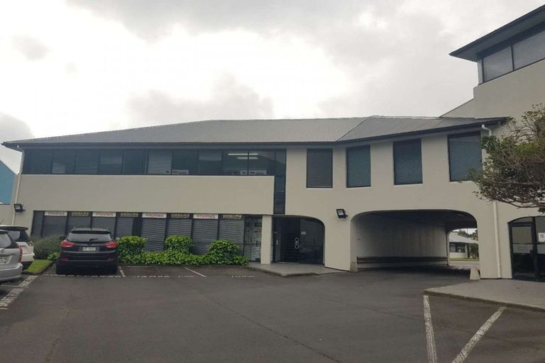 Photo of property in 1d Daytona Road, Henderson, Auckland, 0610