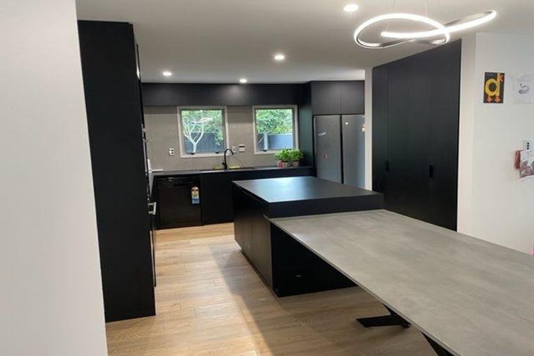 Photo of property in 1/37 Poynder Avenue, Merivale, Christchurch, 8014