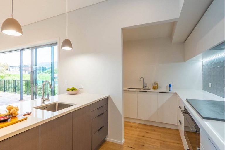 Photo of property in 23 Ferndale Drive, Waikanae, 5036