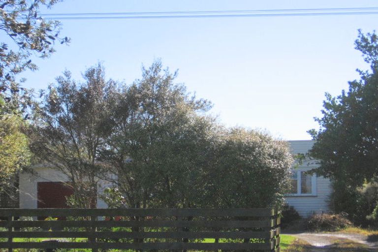 Photo of property in 67 Norbiton Road, Foxton, 4814