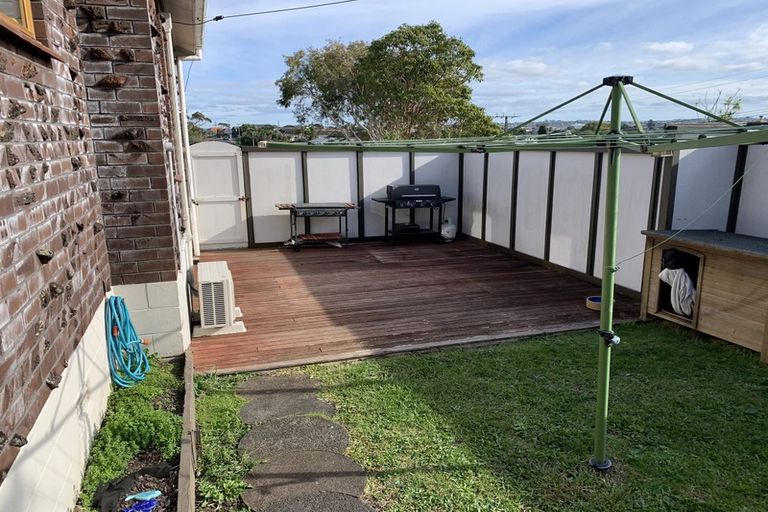 Photo of property in 1/16 Hart Road, Hauraki, Auckland, 0622