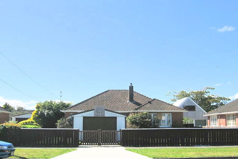 Photo of property in 17 Melrose Street, Wallaceville, Upper Hutt, 5018