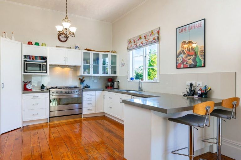 Photo of property in 4 Nosworthy Street, Blenheim, 7201