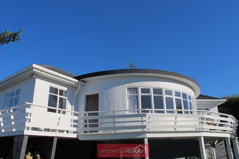 Photo of property in 18 Earls Road, Saint Clair, Dunedin, 9012