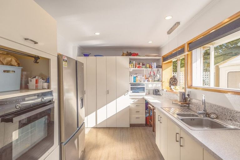 Photo of property in 9 Kinver Place, Spreydon, Christchurch, 8024