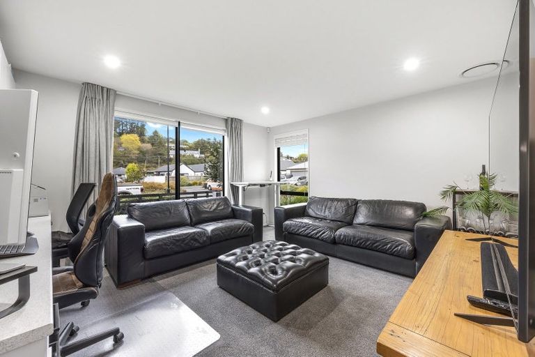 Photo of property in 20 Dray Place, Halswell, Christchurch, 8025