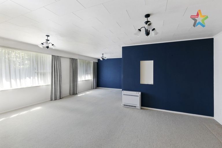 Photo of property in 6b Belgrave Street, Wainuiomata, Lower Hutt, 5014