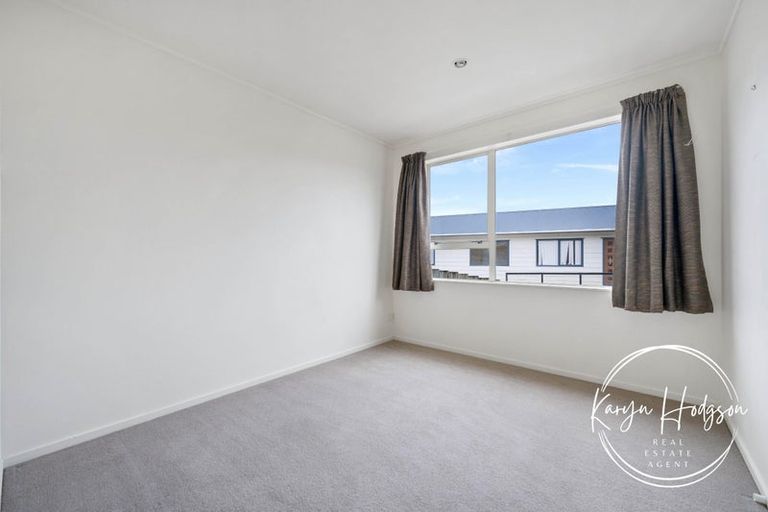 Photo of property in 12 Ash Grove, Maungaturoto, 0520