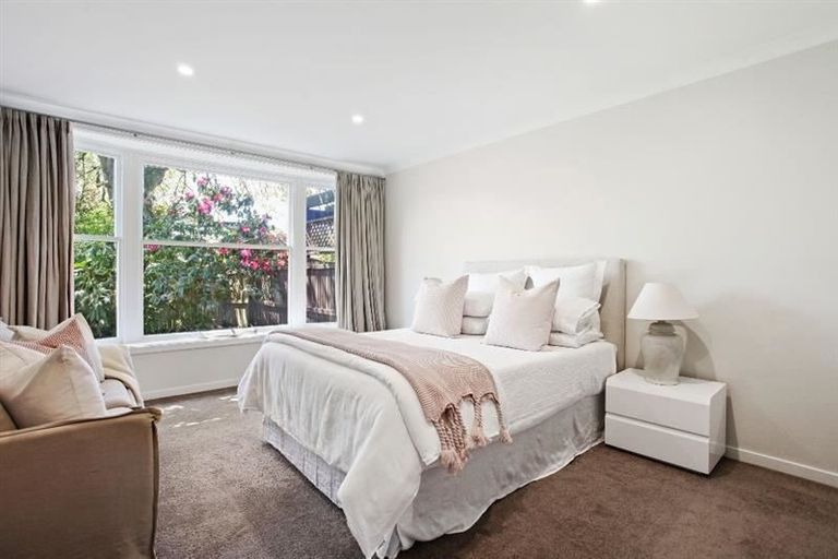 Photo of property in 2/93a Glandovey Road, Fendalton, Christchurch, 8052