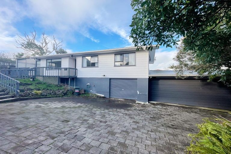 Photo of property in 5 Skyla Place, Massey, Auckland, 0614