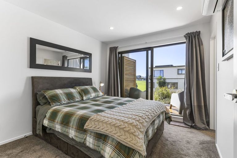 Photo of property in 7/16 Williamson Avenue, Belmont, Auckland, 0622