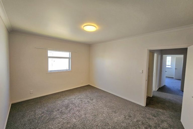Photo of property in 8 Hutchins Street, Waitara, 4320