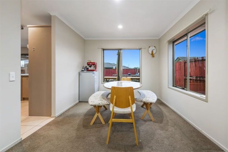 Photo of property in 99 Barrington Drive, Huntington, Hamilton, 3210