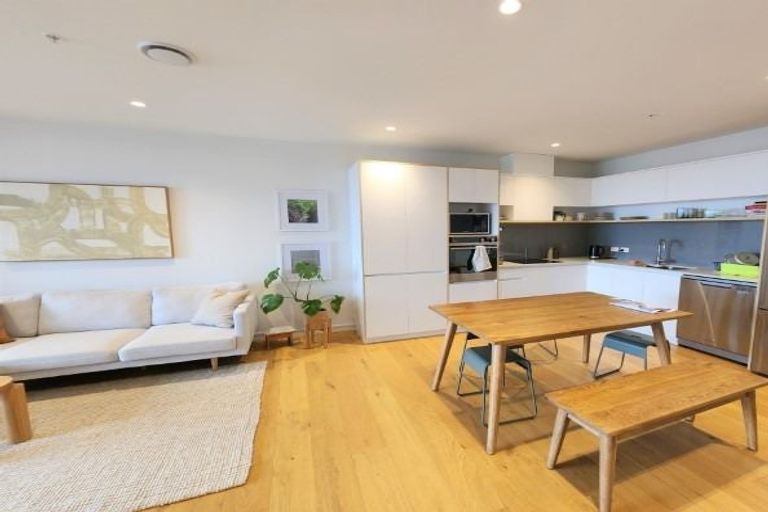 Photo of property in 403/64 Victoria Street, Onehunga, Auckland, 1061